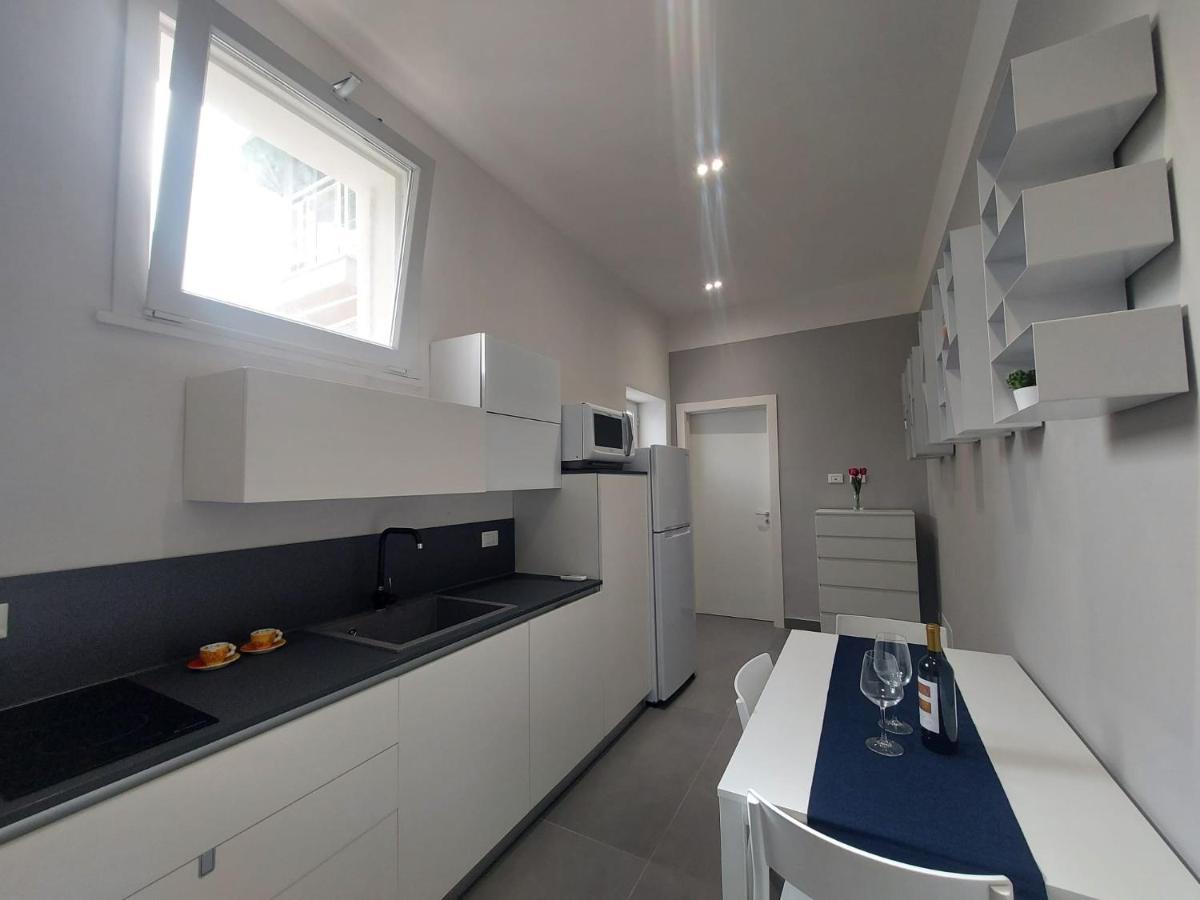 巴勒莫Casa Viola Elegante E Sul Mare Di Mondello公寓 外观 照片